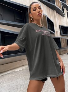Flirla Top à épaules dénudées avec broderie de lettres, t-shirts graphiques pour femmes