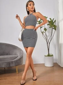 SHEIN PETITE 千鳥格印花後背繫帶掛脖上衣和包臀半身裙 - 黑與白 - 查看 4
