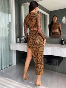 SHEIN Privé Geo Print Cut Out Waist Mock Neck Asymmetrical Hem Dress - Brown - View 2