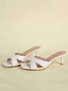 MOTF X Brooks Nader 交叉帶高跟穆勒涼鞋