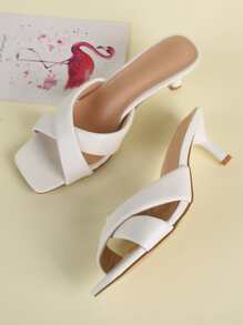 MOTF X Brooks Nader 交叉帶高跟穆勒涼鞋