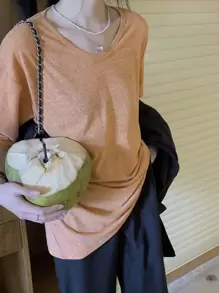 Kaos Oversized dengan Leher Bulat dan Bahu Jatuh - Coral Orange - View 4
