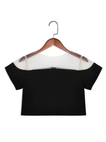 Kaos Crop Top Kancing Depan dengan Detail Jala Kontras - Hitam - View 2