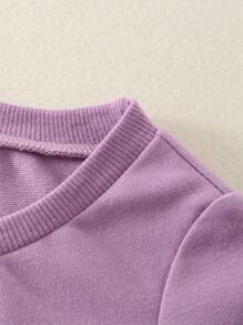 SHEIN Toddler Girls Letter Embroidery Tee & Shorts - Lilac Purple - View 3