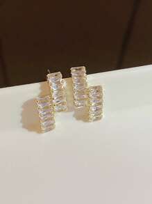 Nooxian Cubic Zirconia Decor Stud Earrings - Yellow Gold - View 4