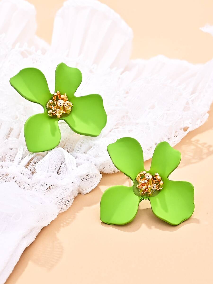 Hoa tai đinh tán trang trí - màu xanh lá - Xem 1