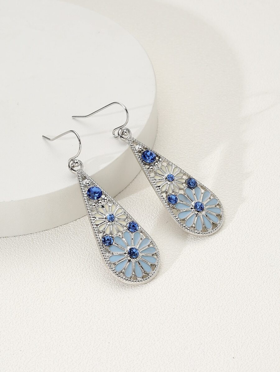 1 Pair Minimalist Chrysanthemum Shaped Drip Oil Alloy Earrings - Multicolor - View 1