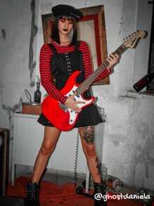 ROMWE Grunge Punk Kpop Striped Crop Top & Hook And Eye Crop Cami - Multicolor - View 7