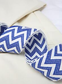 兩色調幾何刺繡細節提袋帶，可調式攜帶包裝飾，時尚耐用，新手及白領族理想選擇，適用於青少女、女性、大學生，是一份理想禮物裝飾配件。