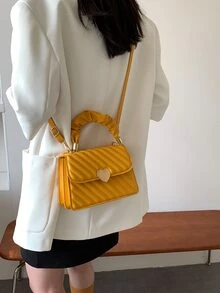 Túi vuông có dây đeo trang trí bằng kim loại chần - Màu vàng - Xem 5