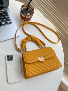 Túi vuông có dây đeo trang trí bằng kim loại chần - Màu vàng - Xem 8