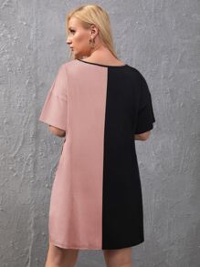 SHEIN LUNE 大碼雙色下擺開叉T恤和機車短褲 - 彩色 - 查看 2