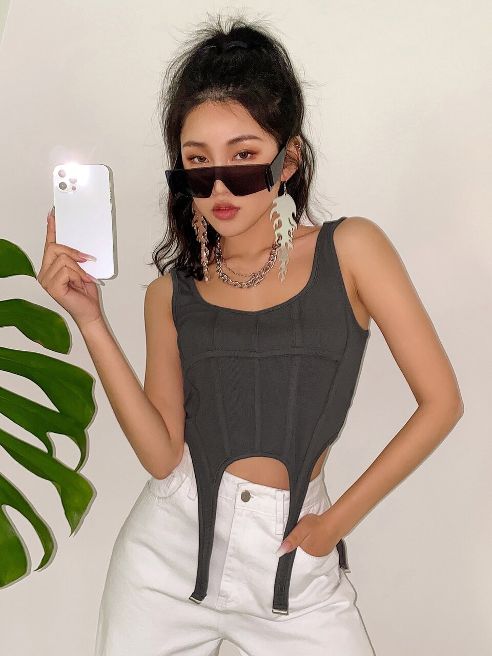 Scoop Neck Asymmetrical Hem Tank Top