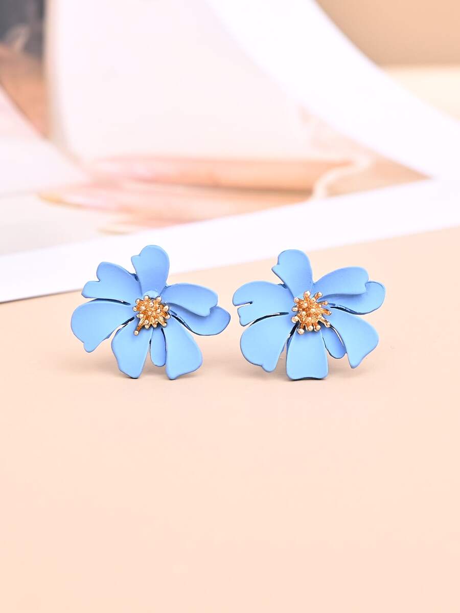 Flower Design Stud Earrings - Blue - View 1