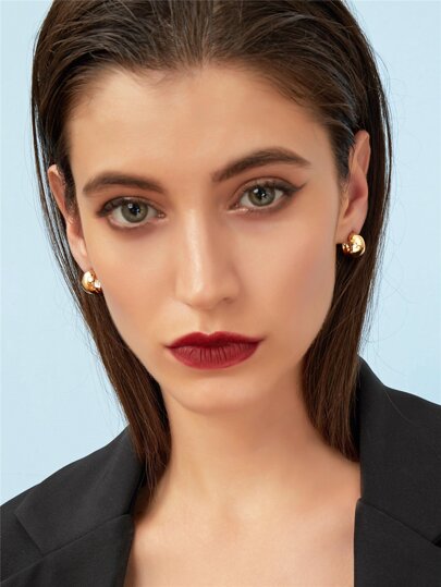 حلقان هوب صغيرة من الشكل الهندسي بشكل حرف C للنساء 2 قطعة مناسبة للاستخدام اليومي والمواعيد والحفلات والإجازات