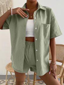 Shorts con blusa unicolor con parche de bolsillo de hombros caídos - verde menta - Ver 5