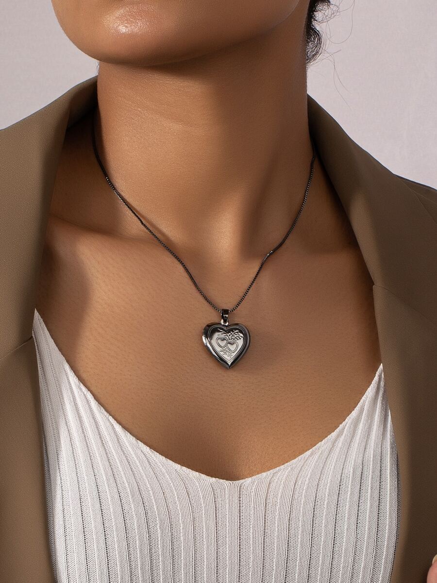 Collar con colgante con diseño de corazón relicario - Negro de pistola - Ver 1