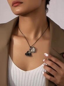 Collar con colgante con diseño de corazón relicario - Negro de pistola - Ver 2