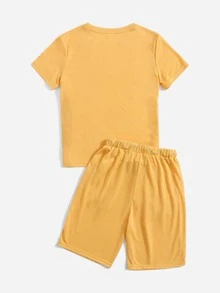 SHEIN 男孩字母貼布T恤和抽繩短褲套裝 - 黃色 - 查看 2