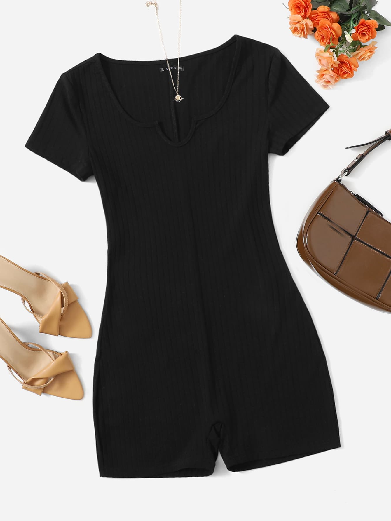 SHEIN Essnce Jumpsuit Ukuran Plus Rib-Knit Plain Casual - Hitam - View 1