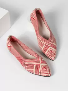 Women's Flat Slip-On Shoes, Spring Autumn New Lightweight Comfortable Breathable Knit Pointed Toe Loafers, Plus Size - Red and White - View 6