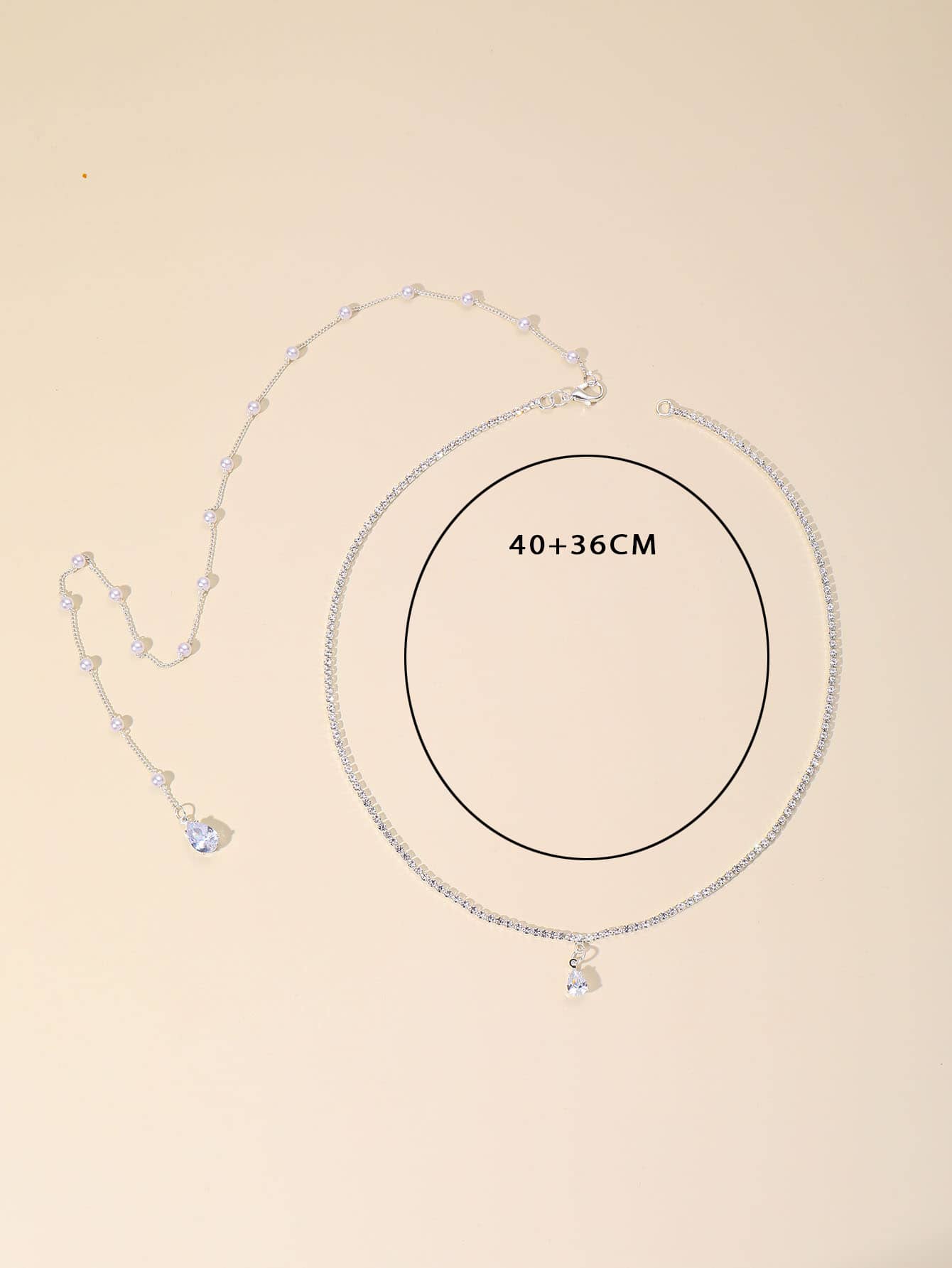 สร้อยคอหลัง ตกแต่ง พลอยเทียม & ไข่มุกเทียม - สีเงิน - ดู 3