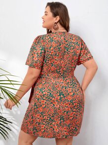 SHEIN VCAY 大碼滿版印花側打結圍裹式洋裝 - 彩色 - 查看 2