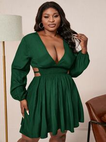 Slaydiva 大碼深V領腰部鏤空後綁帶A字洋裝 - 墨綠色 - 查看 4