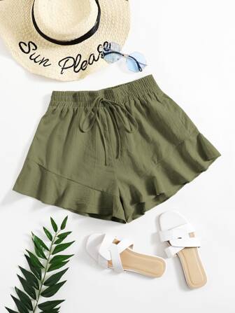 Shorts ribete con fruncido con nudo delantero