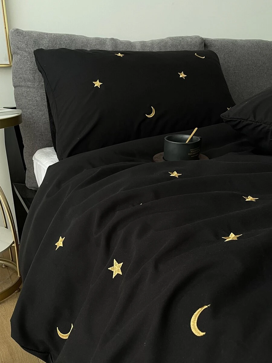 Star Embroidered Duvet Cover Set Without Filler - Black - View 1