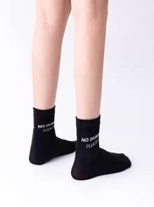 Vớ hoa văn khẩu hiệu - màu đen - Xem 3