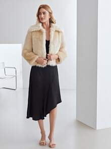 MOTF PREMIUM BOXY FUZZY COAT