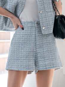 DAZY Quần short ống rộng vải tuýt kẻ caro - Xanh và trắng - Xem 1