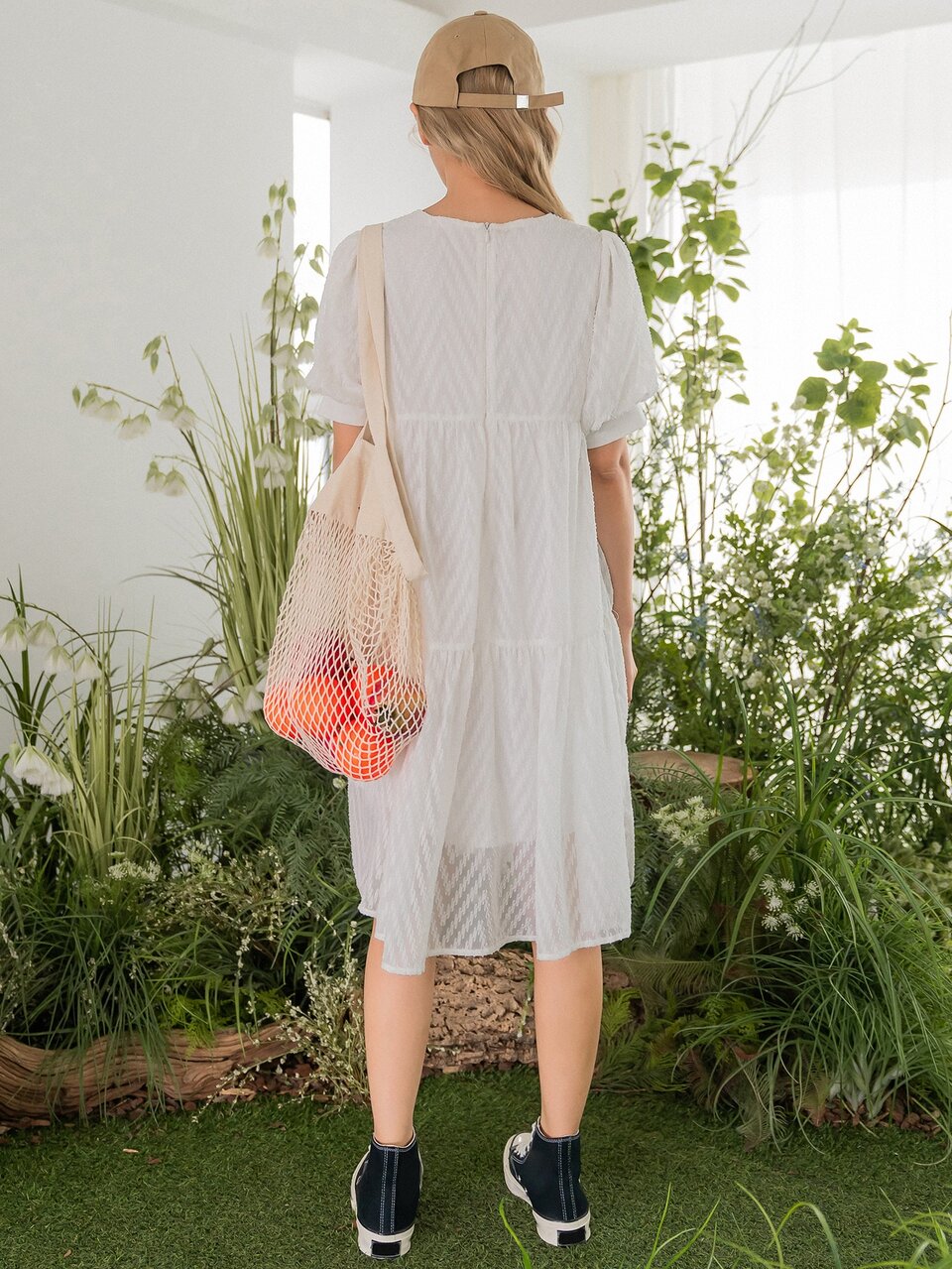 Solid Puff Sleeve Ruffle Hem Dress