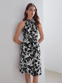 MOTF PREMIUM SILK BLEND BELTED HALTERNECK DRESS - Black and White - View 5
