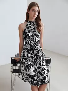 MOTF PREMIUM SILK BLEND BELTED HALTERNECK DRESS - Black and White - View 2