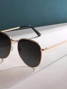 Retro Classic Metal Fashion Fashion Glasses For Women And Men, Big Frame Aviator Style, Suitable For Outdoor Travel, Beach, Casual Wear, Summer - Gold - View 5