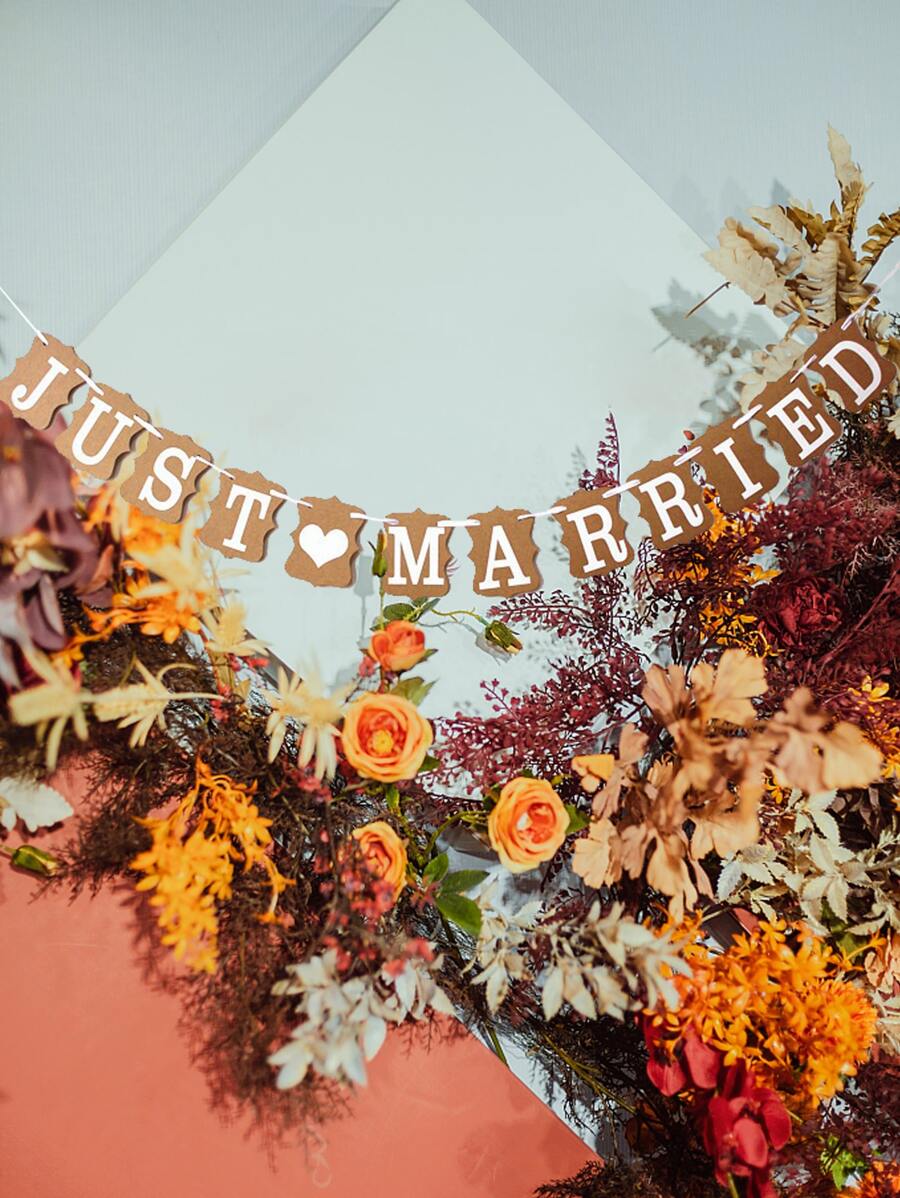 1pc Wedding Letter Graphic Pull Flag, Hanging Paper Banner For Wedding Party - Multicolor - View 1