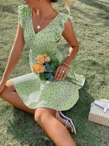 SHEIN Frenchy Ditsy Floral Backless Knot Ruffle Trim Dress - Mint Green - View 5