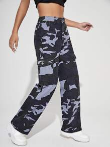 SHEIN PETITE Camo Print Flap Pocket Cargo Jeans - Multicolor - View 3