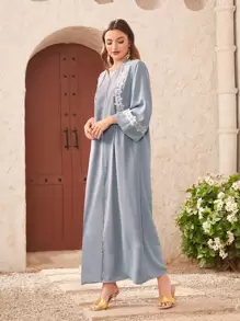 Al Najma Floral Applique V Neck Modest Long Sleeve Arabian Dress - Baby Blue - View 3