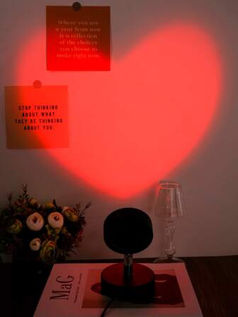 1pc Small Red & Pink Heart Shaped Atmosphere Light Projector, USB Powered Plastic Material Romantic Love Lamp, Suitable For Photography, Home, Living Room, Bedroom