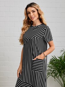 EMERY ROSE Vestido con estampado de rayas con parche de bolsillo