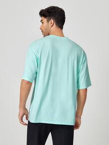 Manfinity NXTstreet 男士字母貼布T恤 - 薄荷藍 - 查看 2