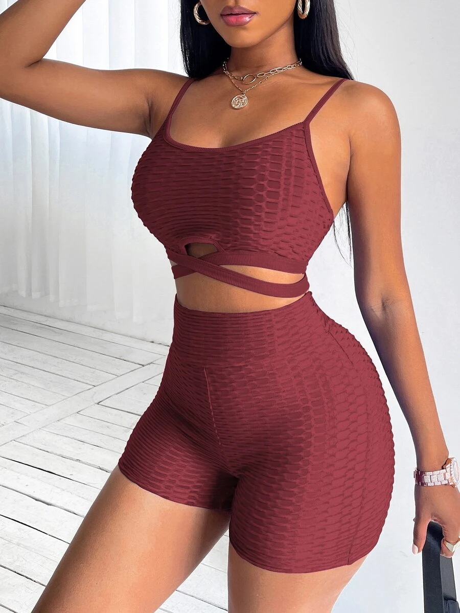 SHEIN SXY 十字交叉紋理質感吊帶上衣和騎行褲 - 酒紅色 - 查看 1