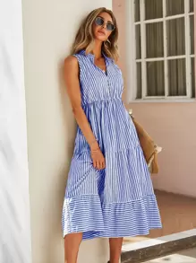 Breezaya 條紋圖案西裝領A字型連衣裙