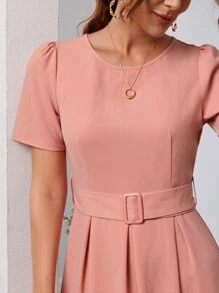 SHEIN Clasi Vestido con cinturón unicolor de cuello redondo - Rosa vieja - Ver 3