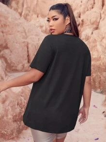 Flirla 大碼西部風格字母和吉他印花別針細節鎖眼領T恤 - 黑色 - 查看 4