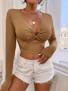 Heart Ring Linked Crop Tee - Khaki - View 5