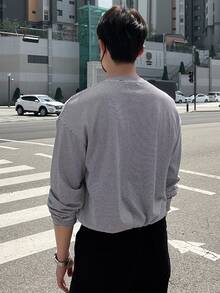 DAZY Camiseta de hombre con hombros caídos y rayas, ropa de otoño - Blanco y Negro - Ver 5